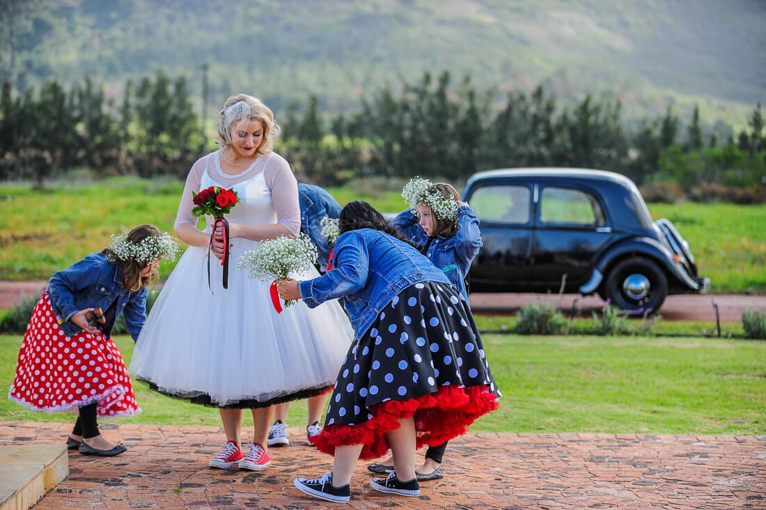 Read more about the article Wedding Tips: Plains, Trains and Automobiles (Week 6)