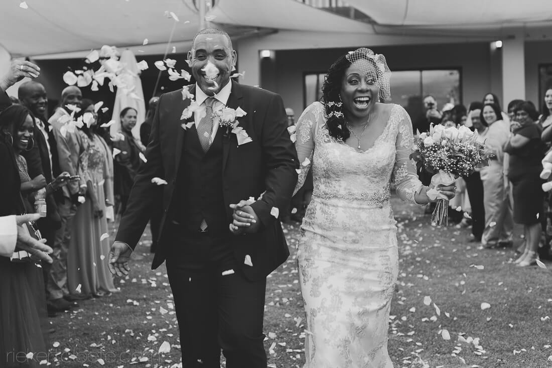 Couple at Hudsons enjoying Confetti