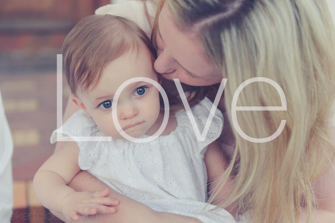 Read more about the article Love in the air