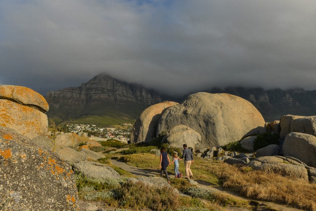 Huge boulders family shoot
