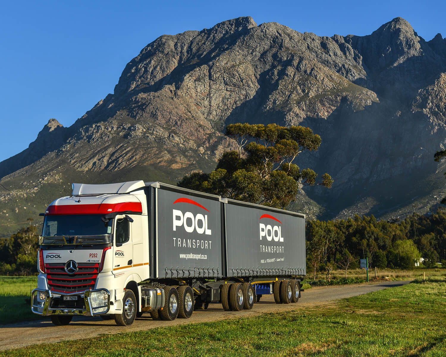 Read more about the article Commercial Shoot for Pool Transport