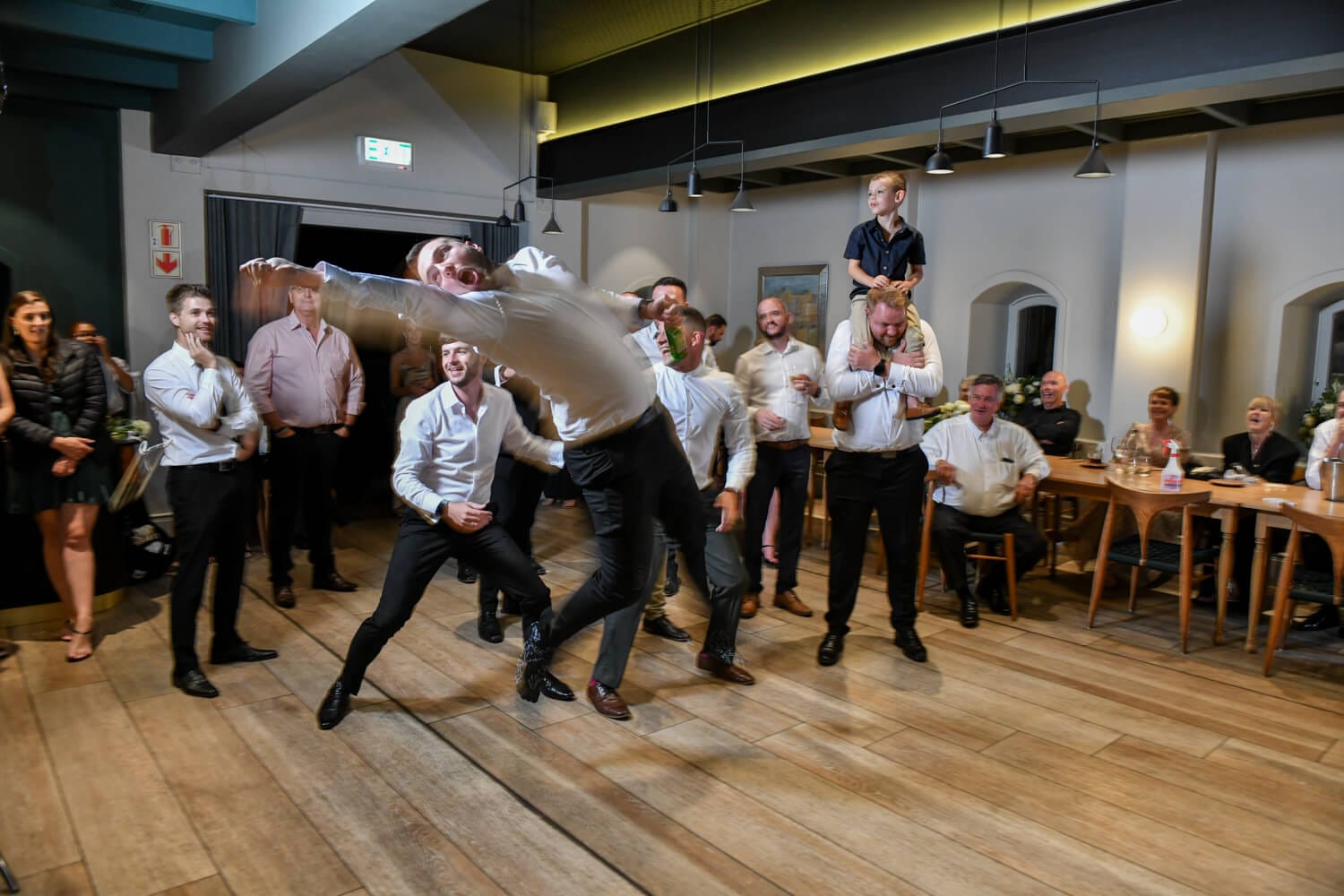 Read more about the article What is the history of a garter at a wedding?