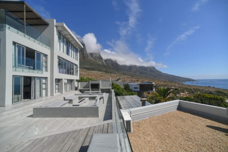 Headshot photographer in CAmps Bay Cape Town18