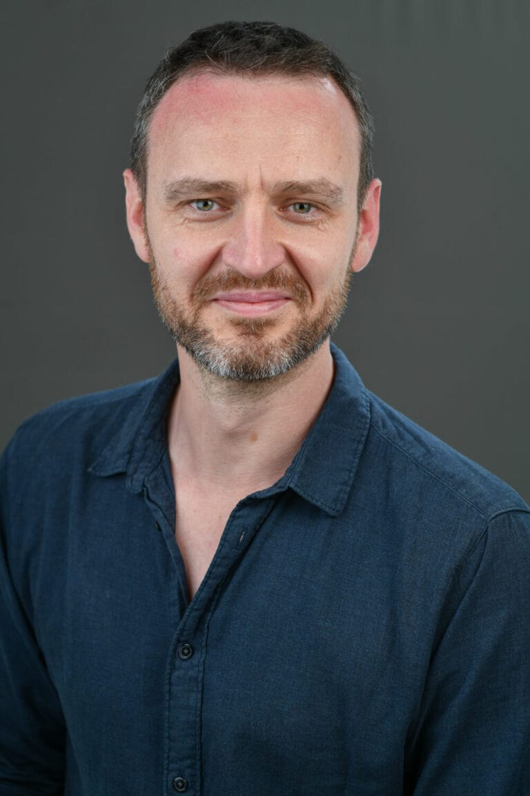 Headshot photographer in CAmps Bay Cape Town7