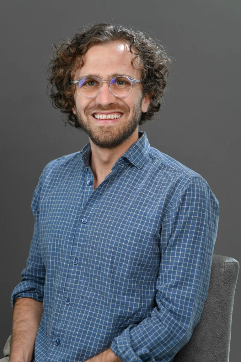 Headshot photographer in CAmps Bay Cape Town9