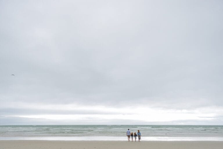 Family photographer in Strand6