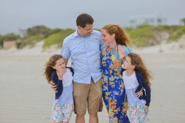 Family photographer in Strand7