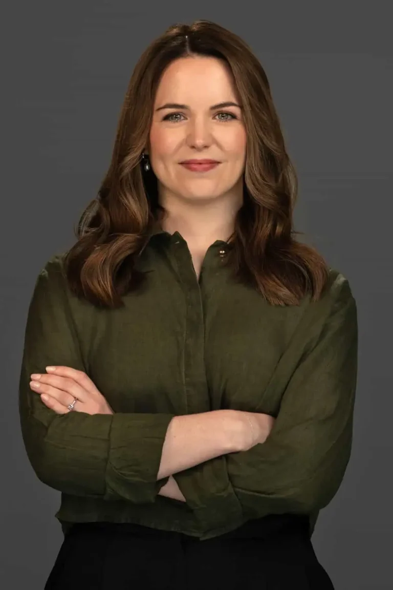 office photography headshot vertical 2