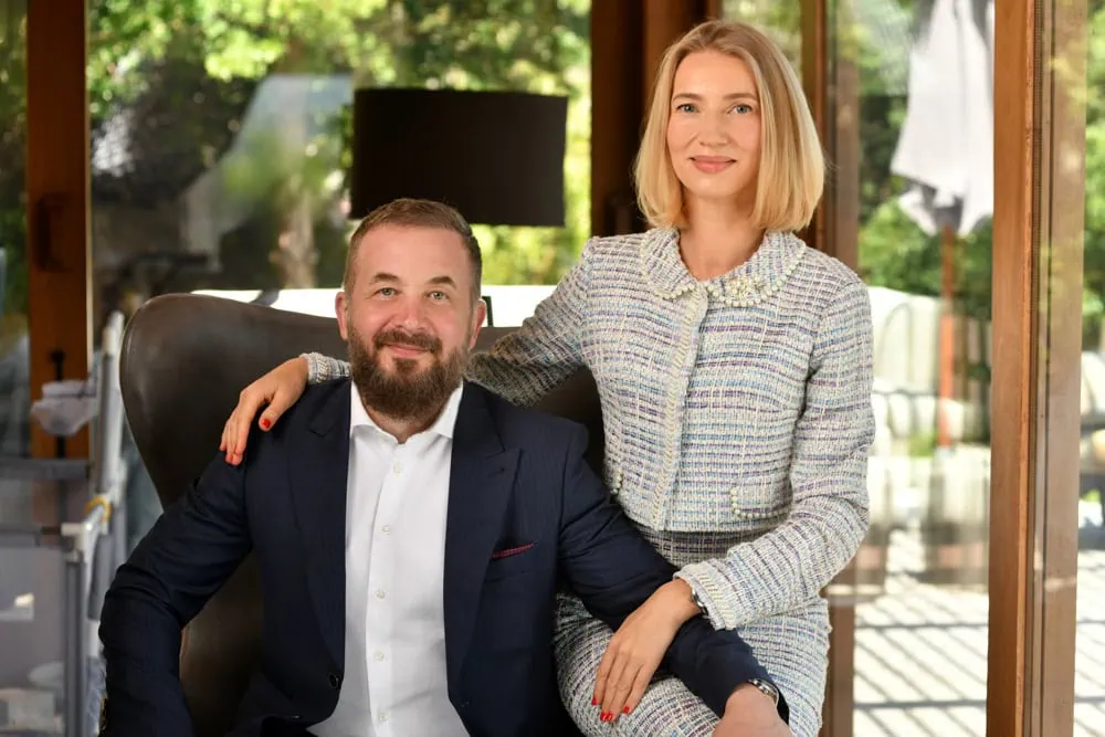 business team vineyard row outdoor group photography franschhoek