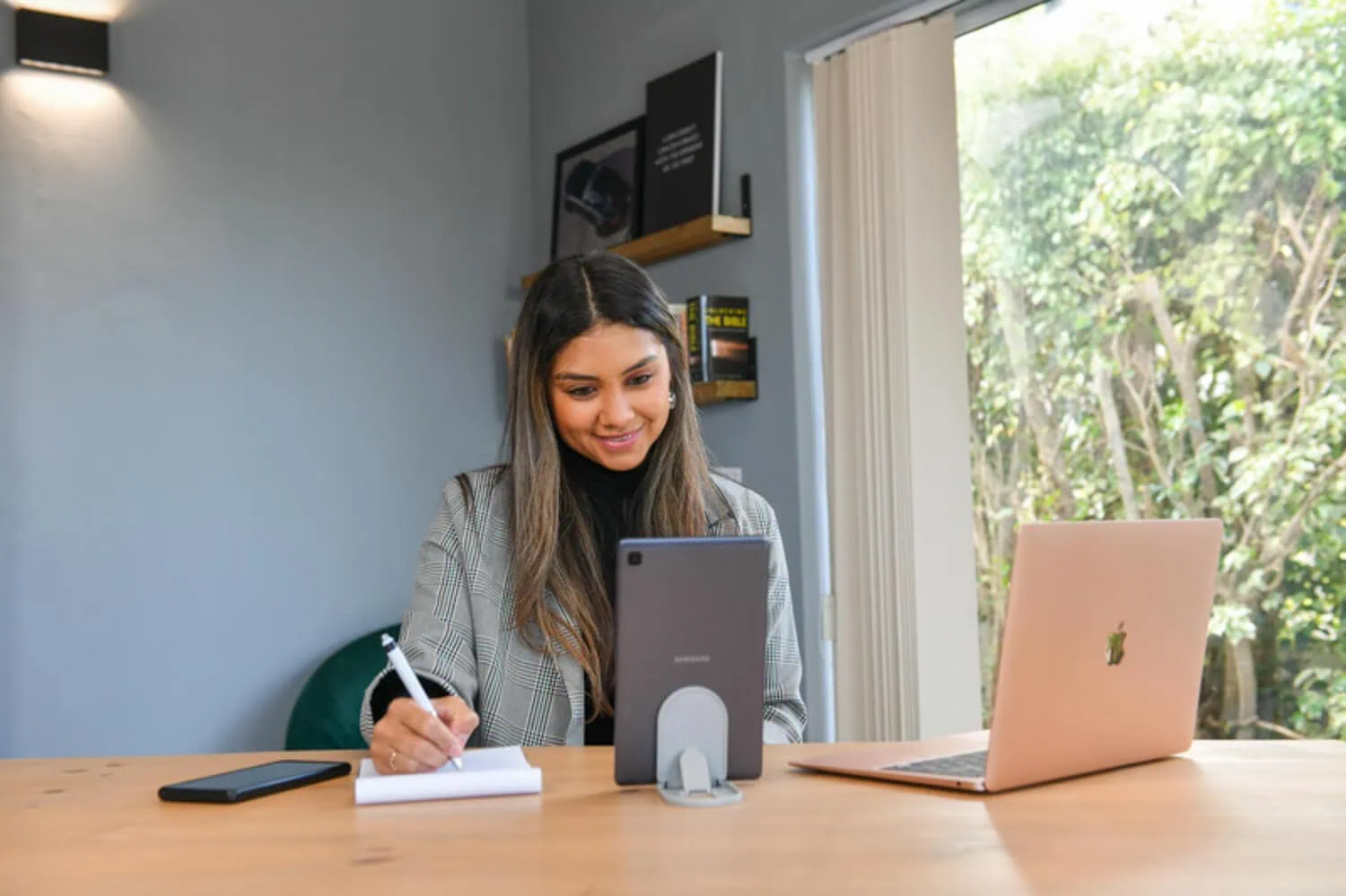 businesswoman desk tablet writing corporate headshot photography western cape