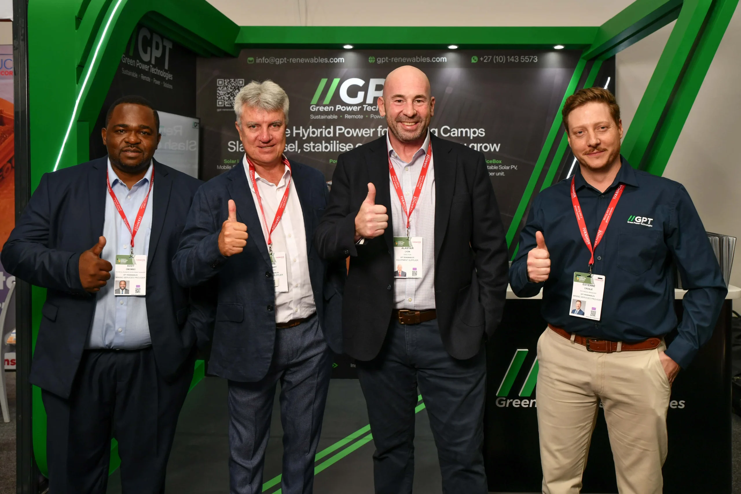 cticc exhibition photographer cape town networking 31 gpt team thumbs up booth