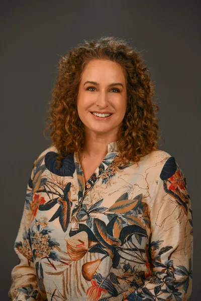 Studio headshot grey background Cape Town — Riekert Cloete Photography