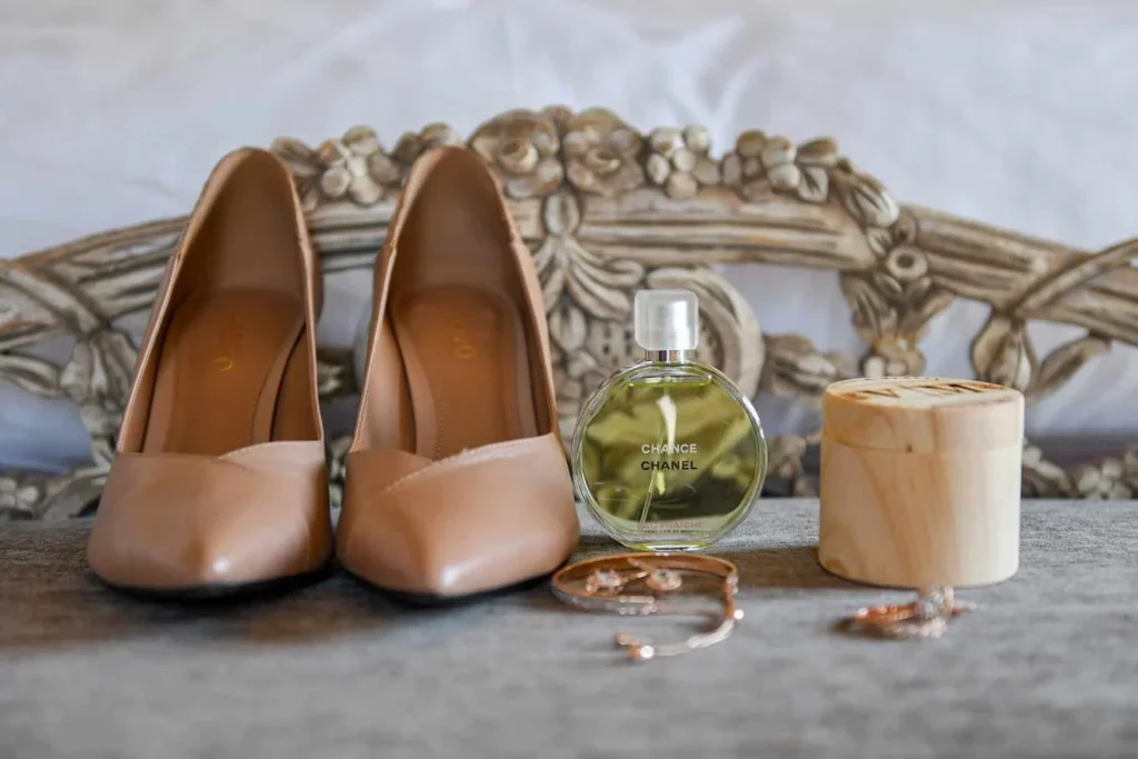bride details nude heels chanel perfume ring box