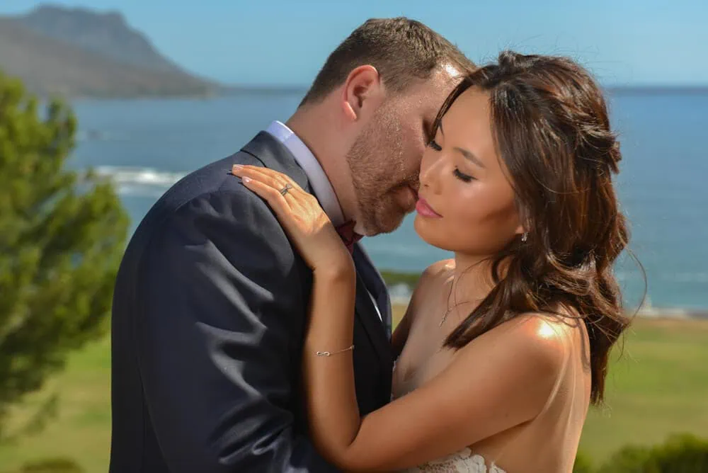 bride groom close portrait cape town ocean mountain