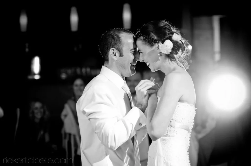 couple laughing joyful first dance flower hair