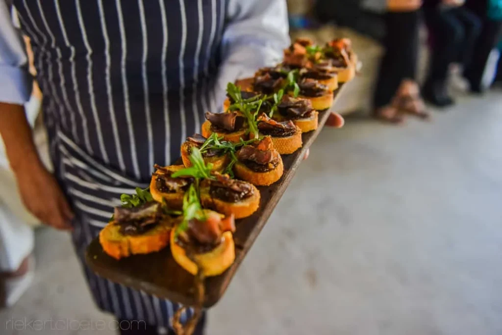 fig prosciutto crostini langkloof roses wedding
