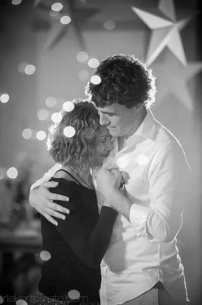 groom emotional slow dance loved one star decor