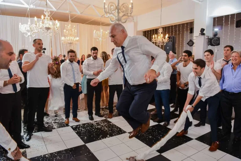 guest energetic cloth dance checkered floor reception