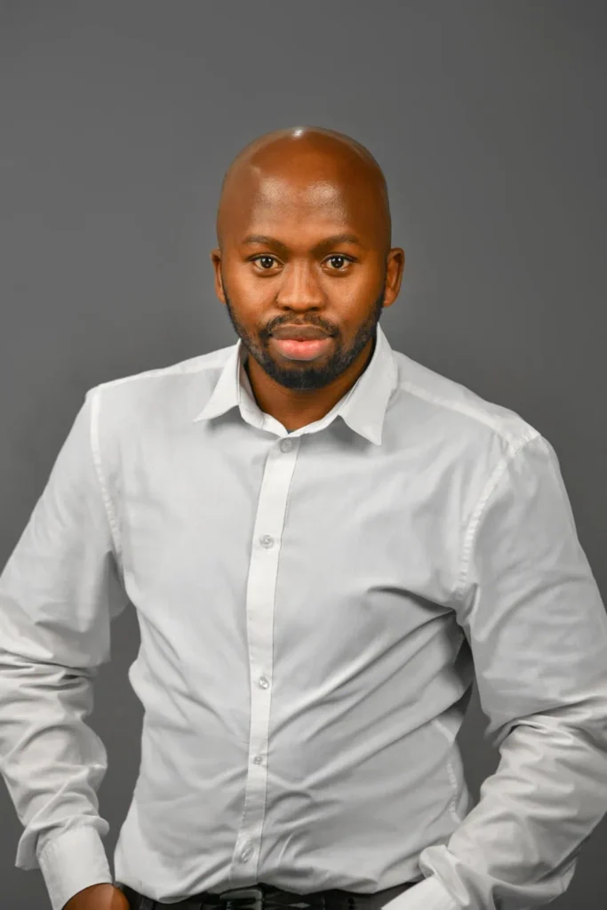 headshot photographer cape town dark grey background 22 man professional portrait