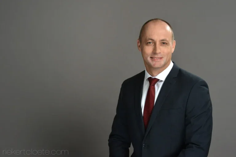 Man, professional portrait, on a grey backdrop