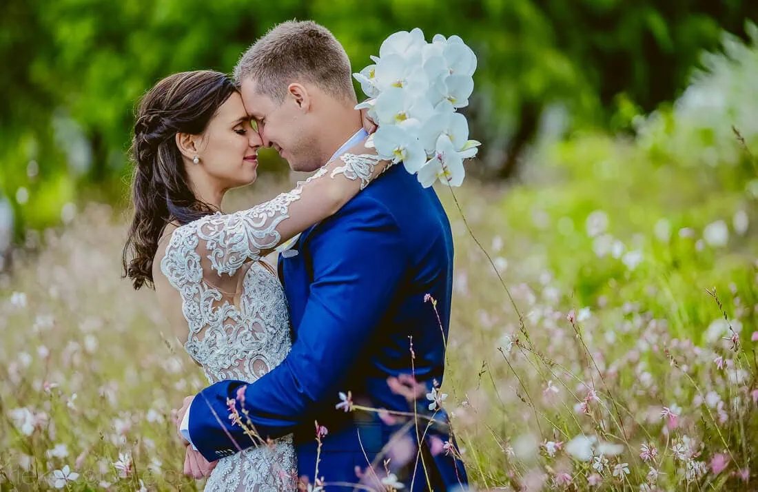 Bona dea couple wildflower meadow orchid bouquet – Bona Dea Estate, Hermanus